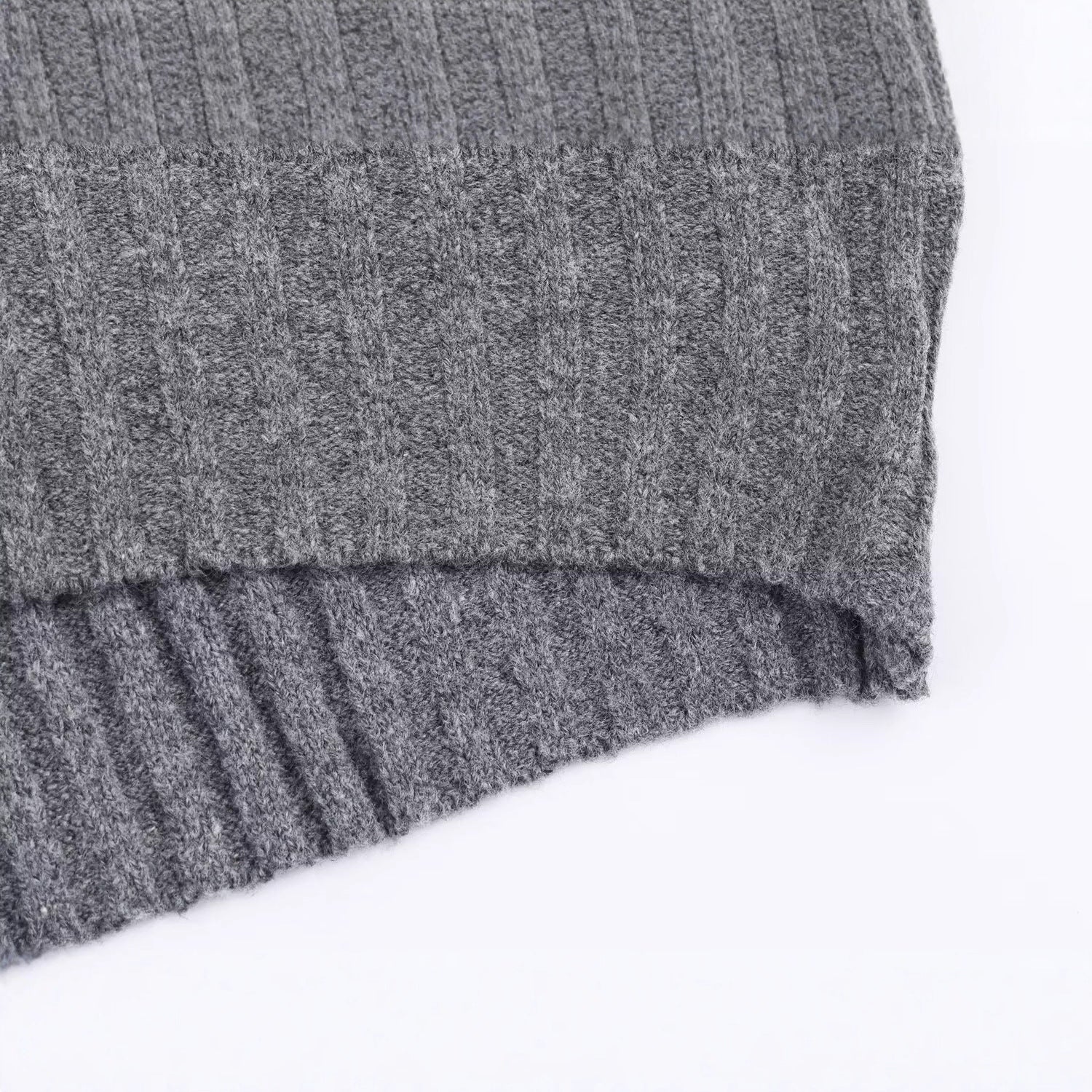 Round neck long sleeved loose fitting pullover knitted sweater for women